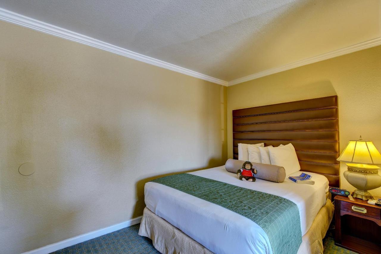 Traveler'S Inn Williams, Ca Modern Renovated Hotel Exterior foto